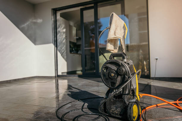 Best Roof Cleaning and Mildew Removal in Onalaska, TX
